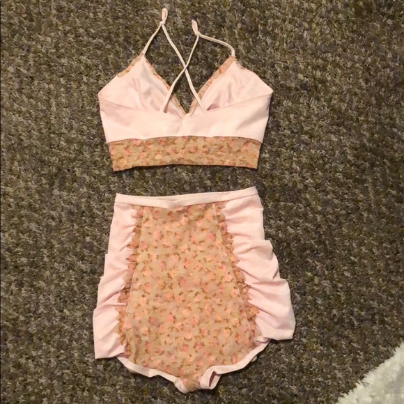 Bathing suit - Picture 2 of 2